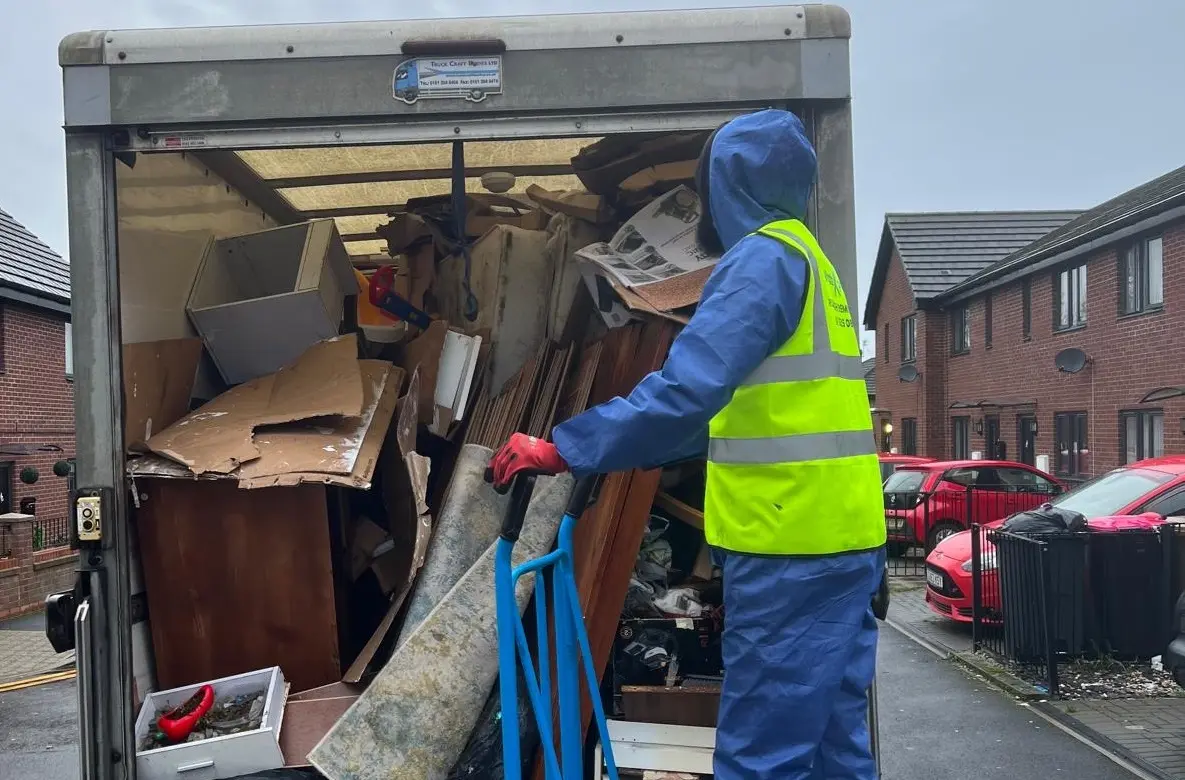 House Clearance Guide: Decluttering and Clearing Your Home