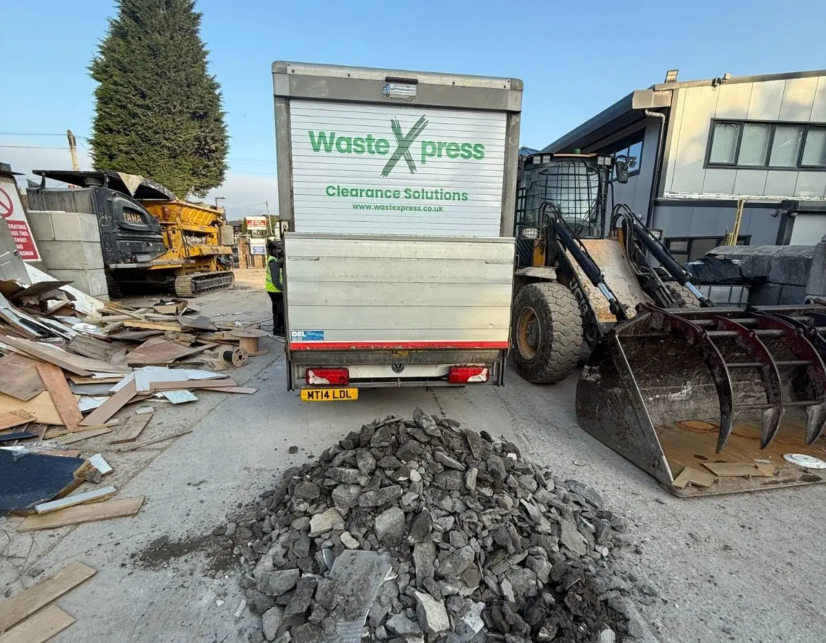 WasteXpress Truck at construction site